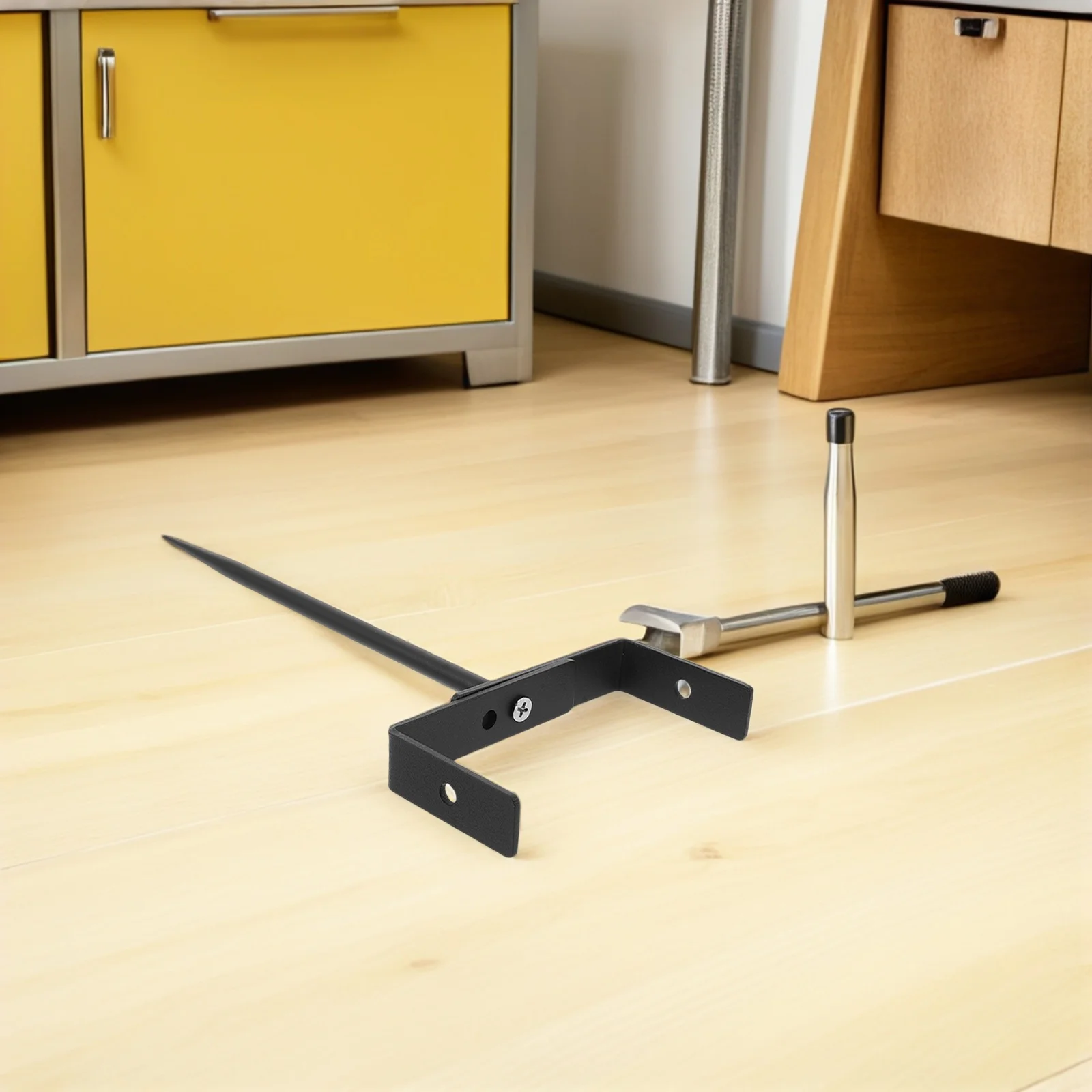 2Pcs Einstellbare Fallrohr Halterung Schwarz Metall Dachrinne Unterstützung Stake Regenwasser Rohr Halter Rohr Klammern Breite Dachrinne Halterung