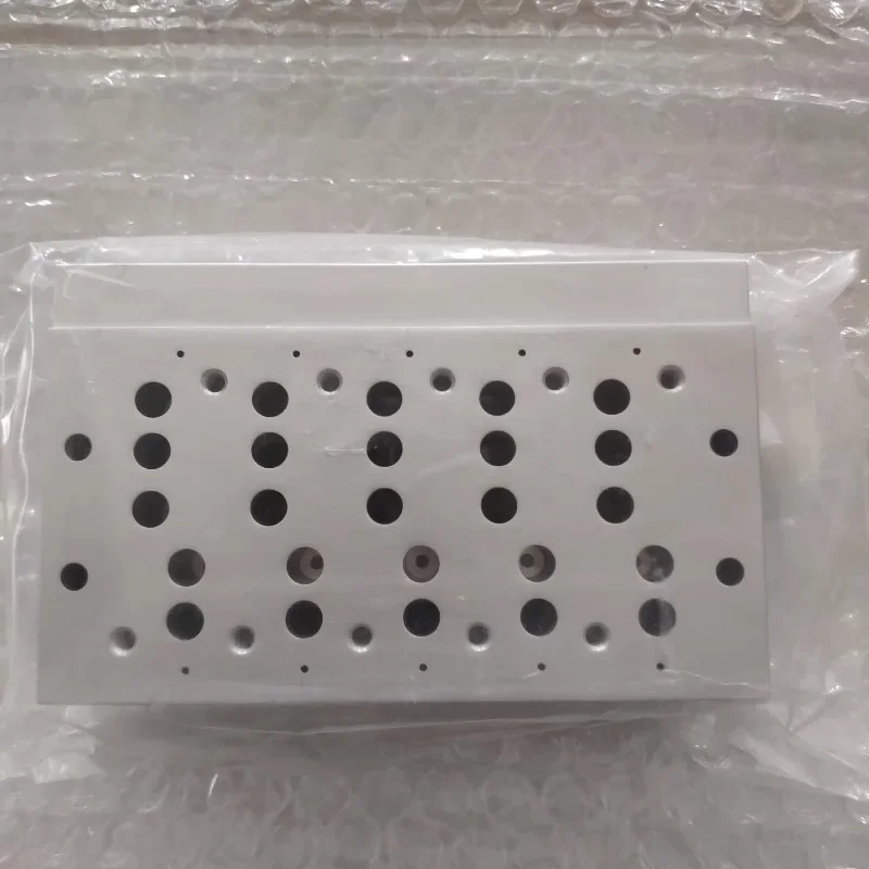 Parti per piastra base SS5Y7- 42-05-02 base piastra bus a 5 posizioni