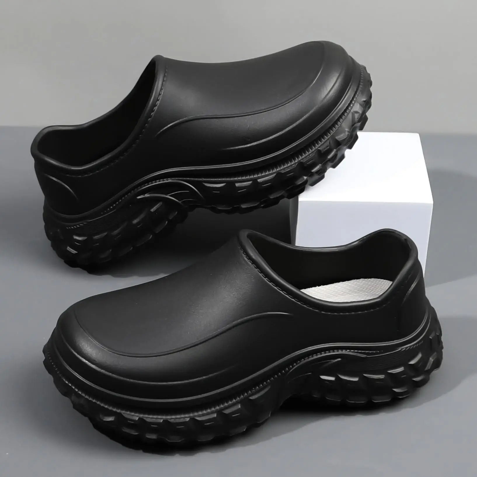 Men's Chef Shoes Fall New Breathable Anti-slip Wear-resistant Soft Bottom Waterproof Kitchen Work Labor Protection Thick Heel
