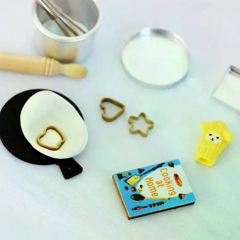 /Cna/Dollhouse Miniature Kitchen Cooking Baking Model DIY Doll Furniture Accessories 1set