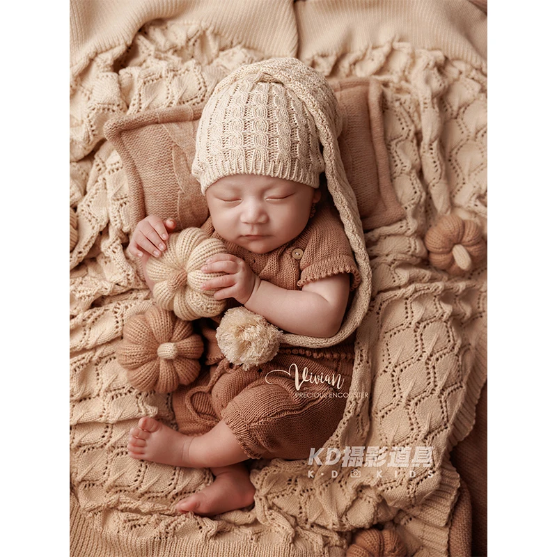Newborn Photography Props 0-2M Baby Knit Hat + Romper Outfit +Knitted Pumpkin Decor, Soft Neutral Tone Infant Photoshoot Costume