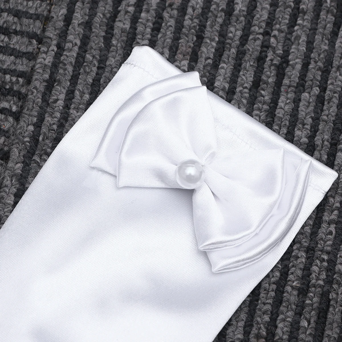 1 пара детских перчаток с атласным