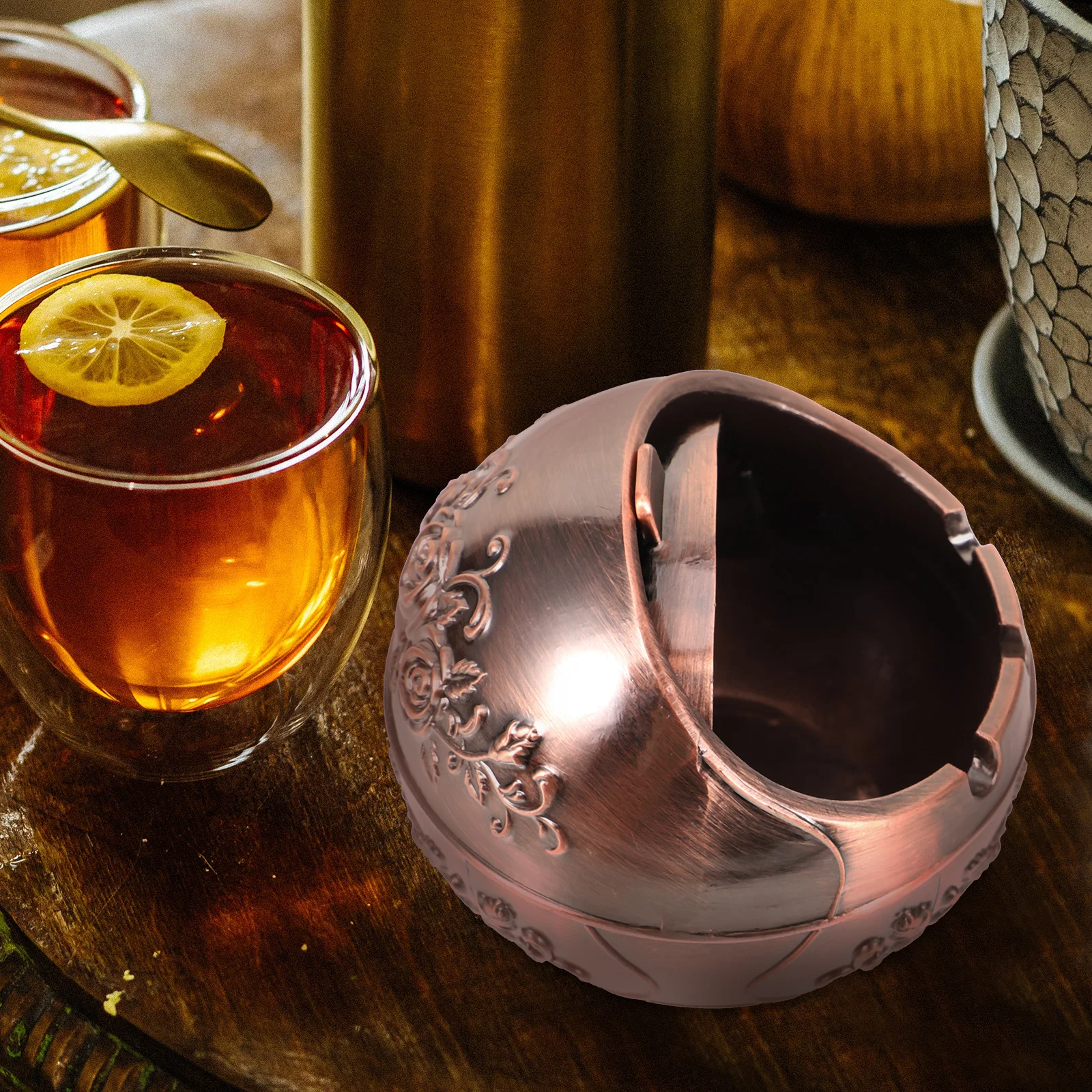 

Vintage Rose Ashtray Ball Shape Aluminum Alloy Wear-Resistant Desktop Ashtray For Home Office Decor Household Table Ash