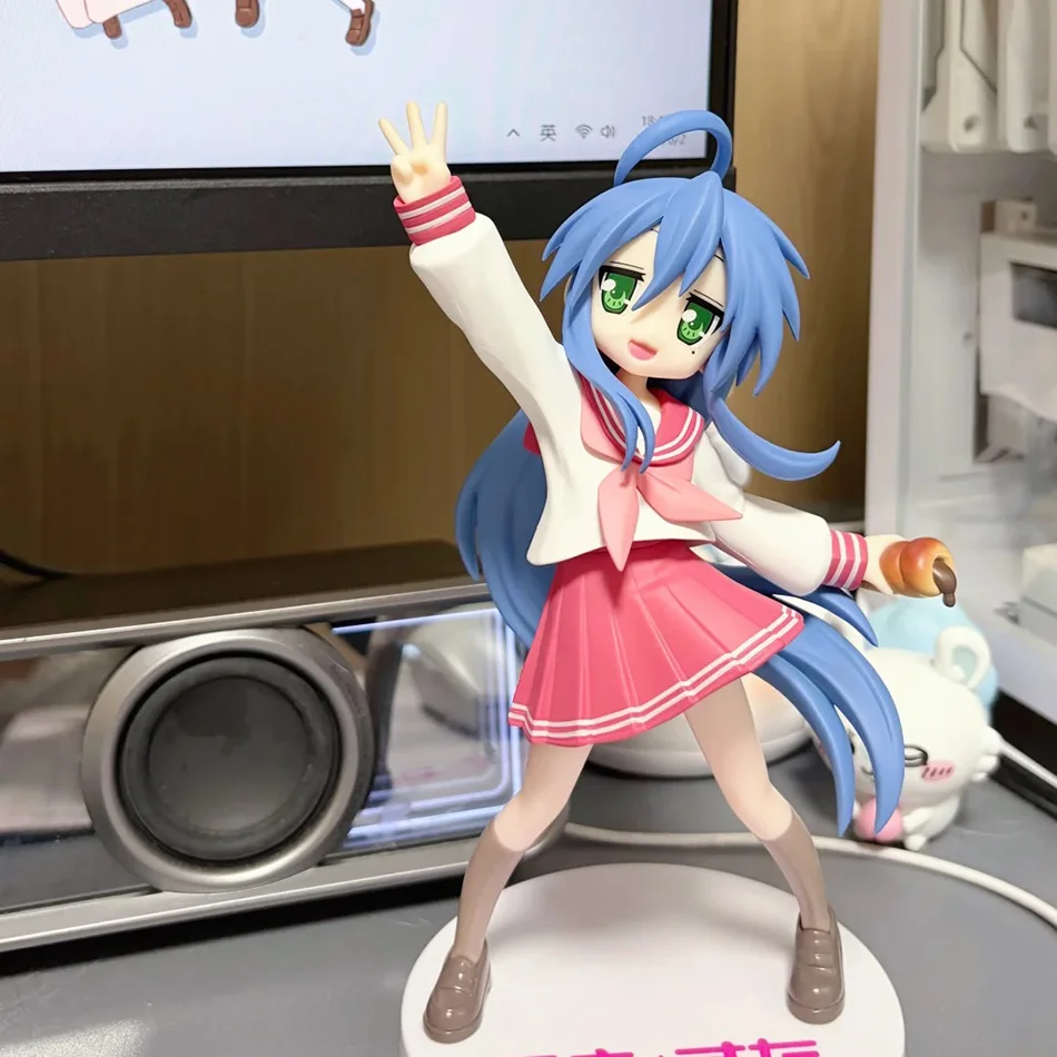Anime LuckyStar Izumi Konata Figur FuRyu Trio-Try-iT Figuren Auto-Ornamente PVC-Modell Spielzeug Geburtstagsgeschenke Auf Lager