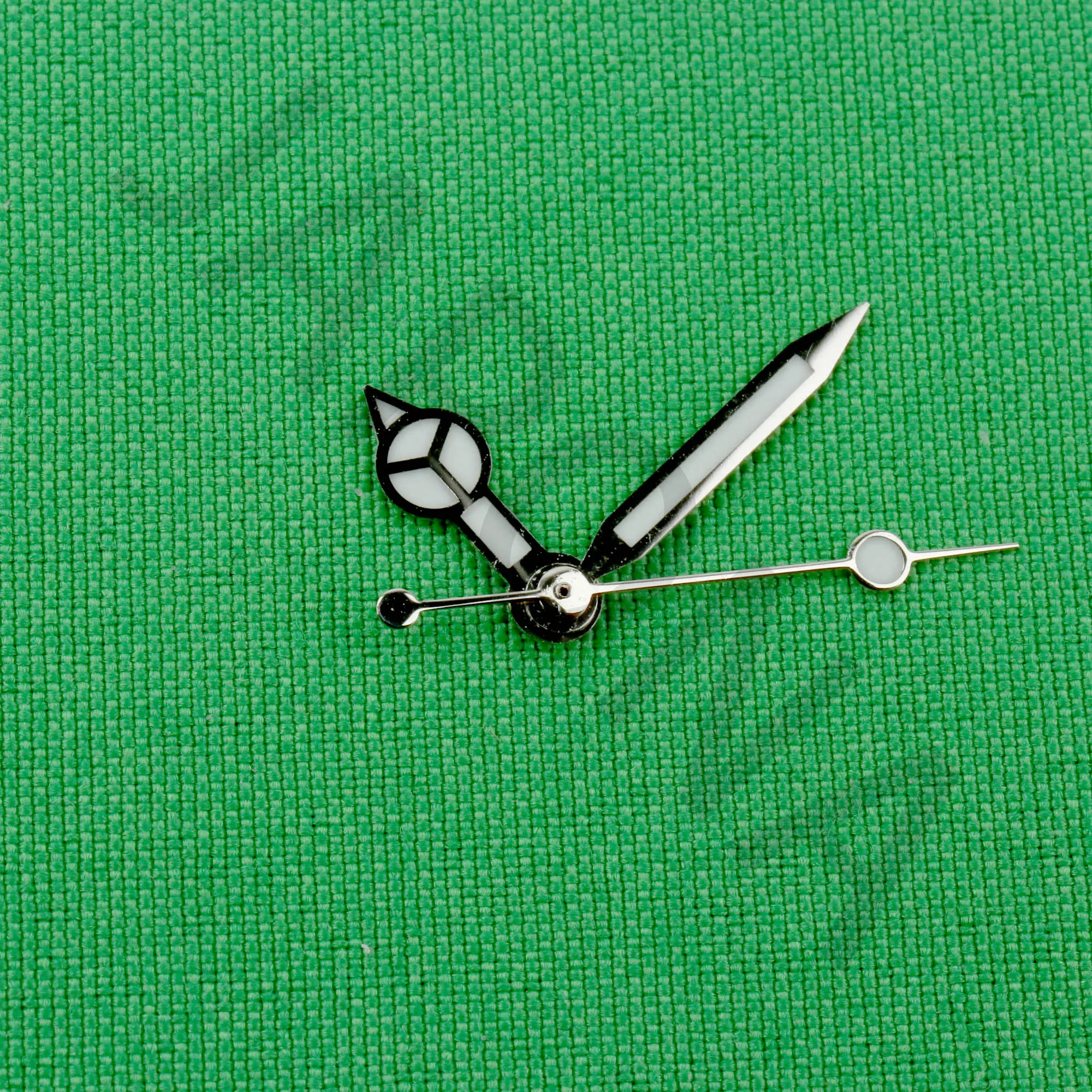 1 set TMI VH31 hands  green Luminous PC21 hands PC32 hands PC33 hands PC39 hands PC23 hand vh31a watch hands VH31B Hands