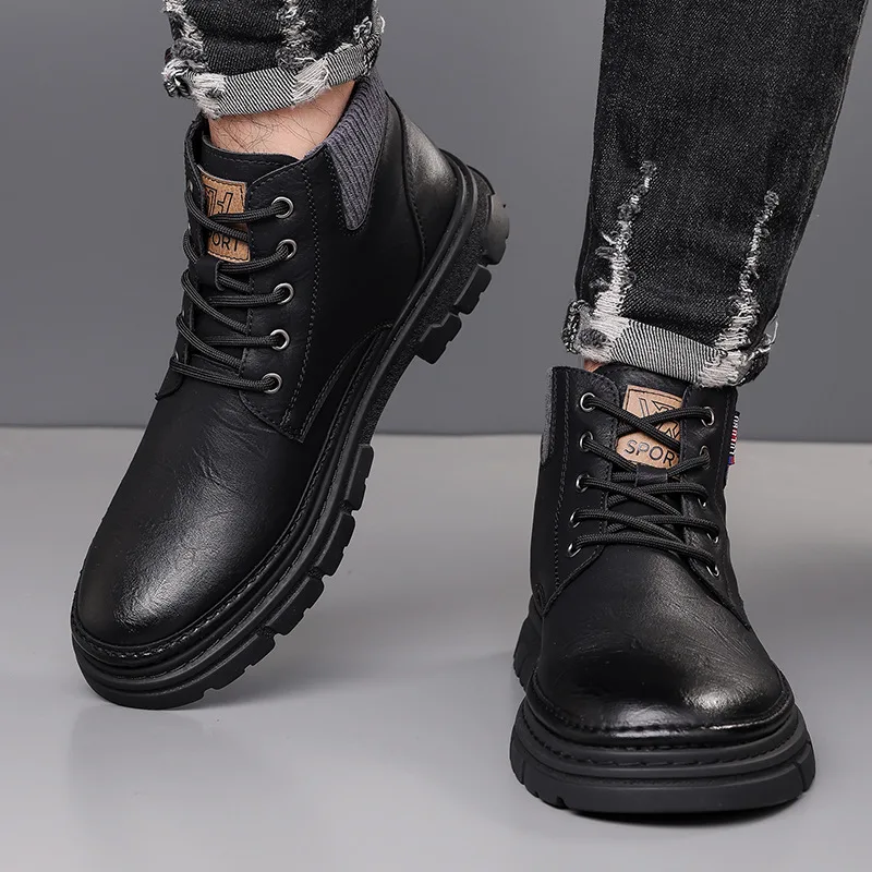 Modische Herren-Winter-High-Top-Schnürstiefel, mit Thermo gefüttert, warmes Leder, Freizeitschuhe, wasserdichte Outdoor-Stiefeletten mit Plateausohle
