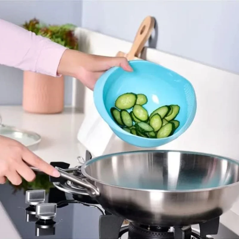 1pcs MULTIFUNCTIONAL RICE WASHER AND STRAINER BOWL Food Grade Plastic Rice Beans Peas Washing Strainer Green Pink Color