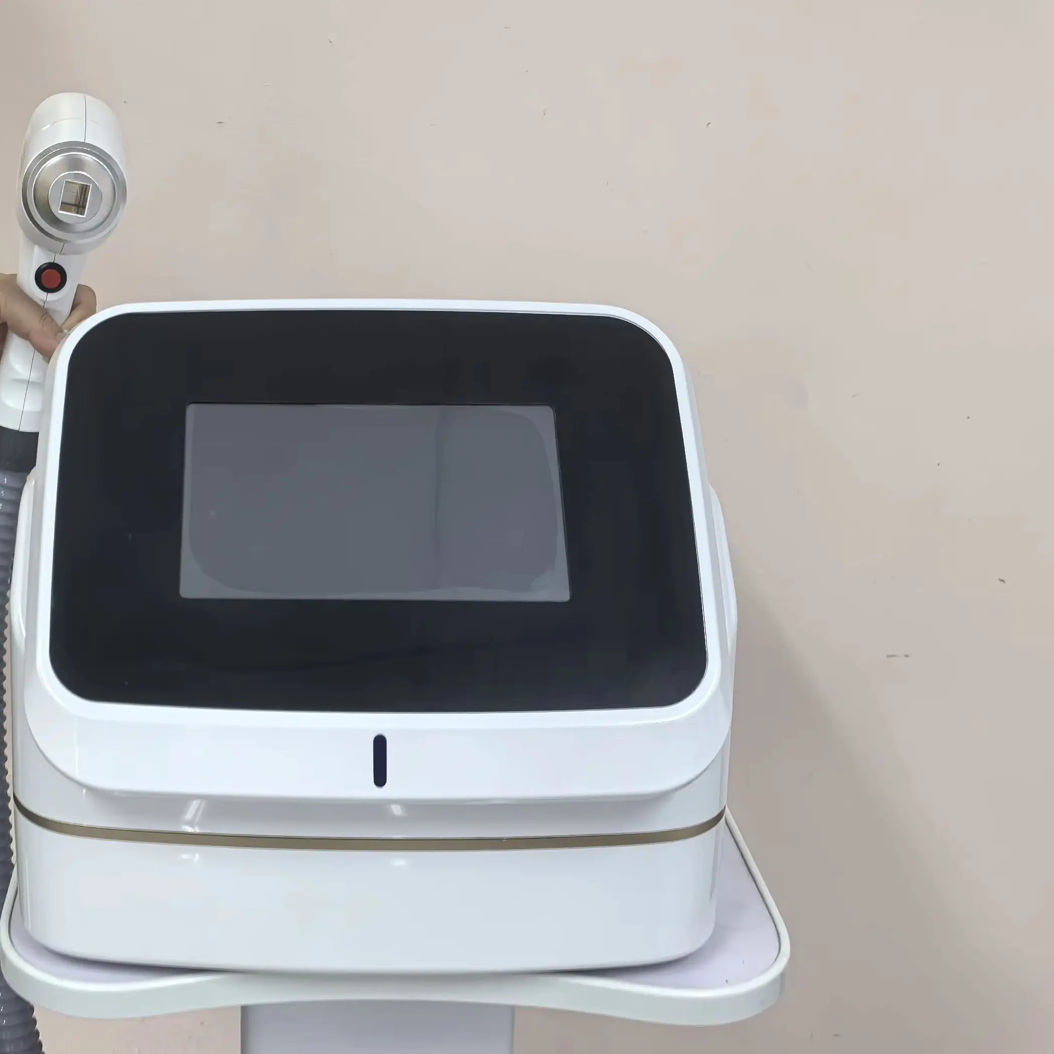Newest External Water Tank Mini 808nm Diode Hair Removal Machine Ice Titanium For Salon Semiconductor Cooling Handle