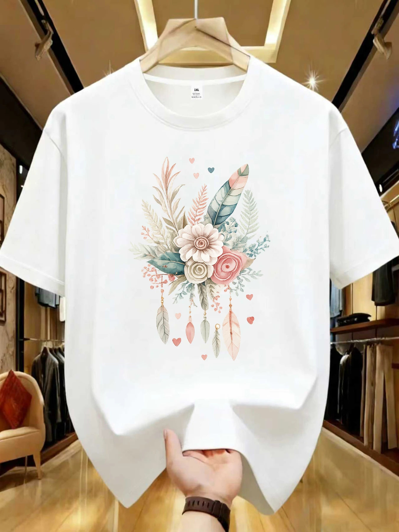 

【WZM1021191】Женская футболка больших размеров с цветочным принтом, круглым вырезом, летняя, повседневная, с короткими рукавами, в уличном стиле, универсальная, больших размеров.