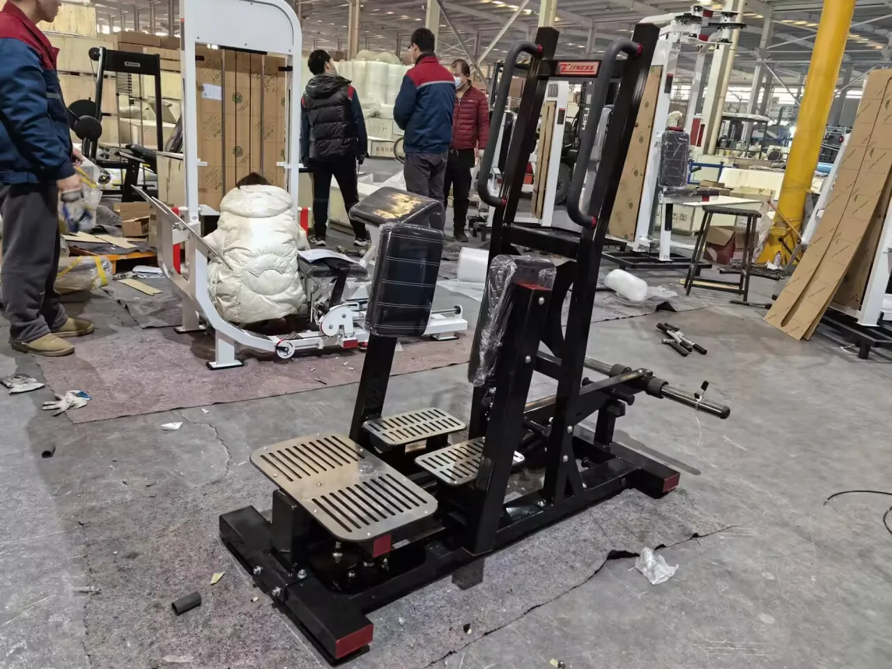 

Plate Loaded Standing Abductor Machine GC-5063-1Strengthen Glute and Leg Muscles Low Price Direct Sales