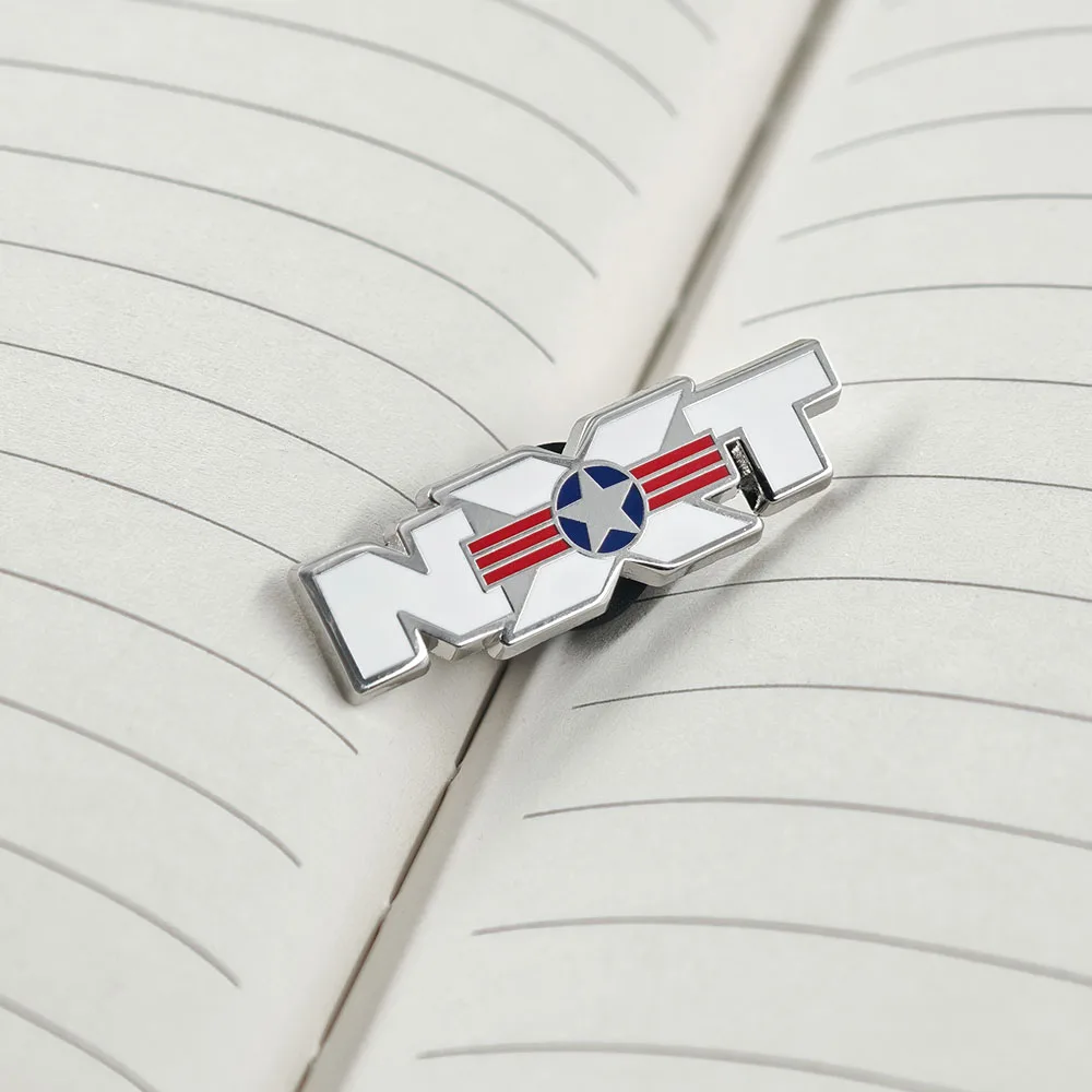 Pin Esmaltado WWE NXT Great Am - Men Accessories Logo avaliação e preço