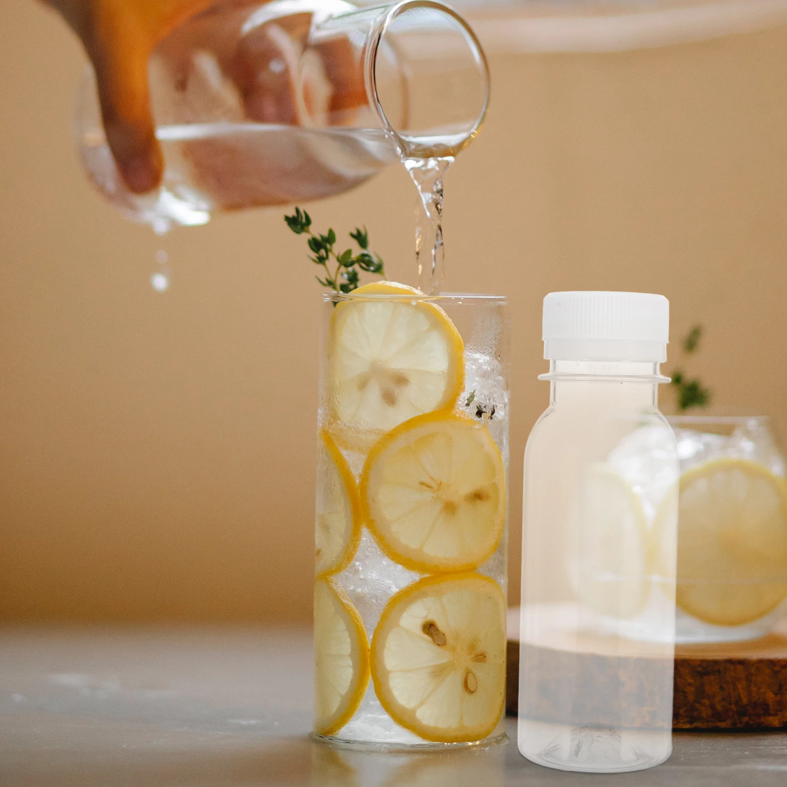 

15Pcs Transparent Milk Bottles Plastic Clear Storage Bottle Leakproof Ideal for Camping Travel Juice Water Bottles