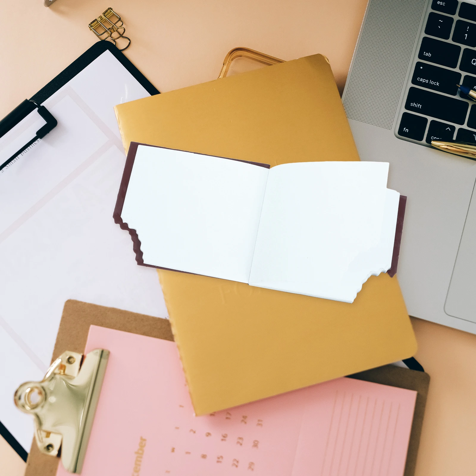 

2pcs Chocolate Shaped Mini Notepad Wire-O Binding Pocket Notebook Portable Daily Diary Cartoon Design Glue Cover Steno