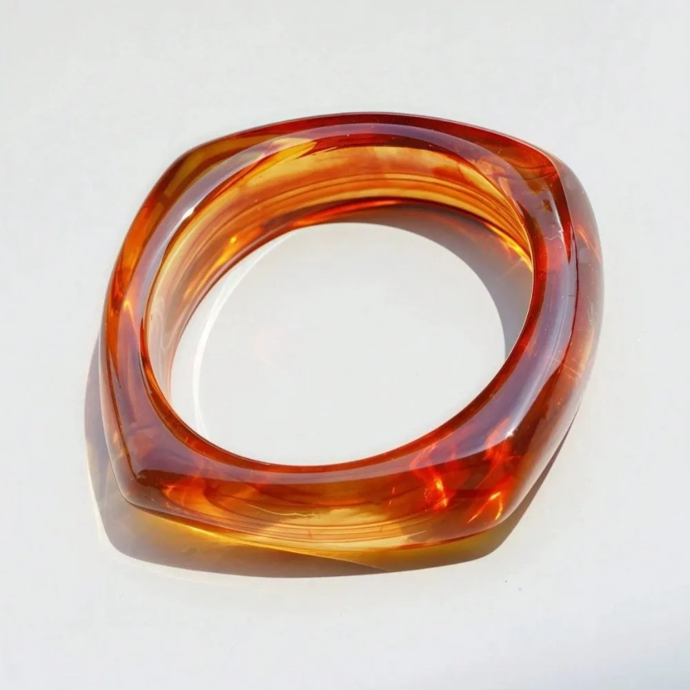 Wrist Jewelry Translucent Resin Bangles Gradient Marbled Acrylic Bracelets Lightweight Irregular Chunky Cuffs Daily Outfit