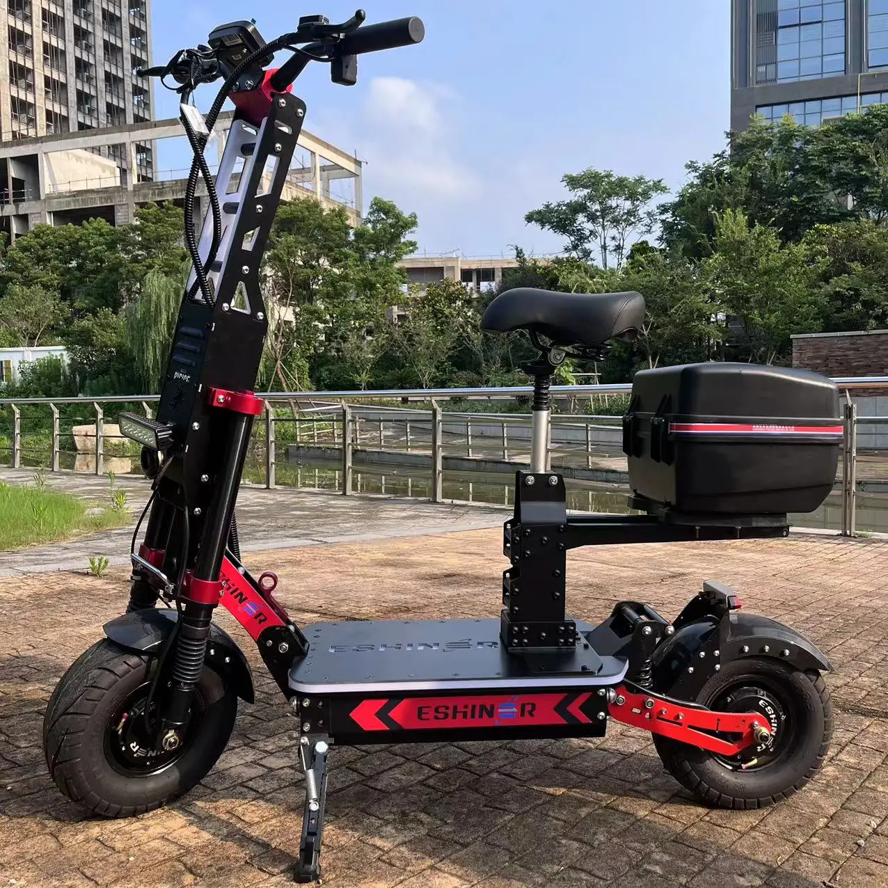 Long Range 30-100AH 60-300KM 72V Electric Scooter 10000W Adults 8000W Dual Motor Off Road 14 Inch 100KMH E Scooter with Seat