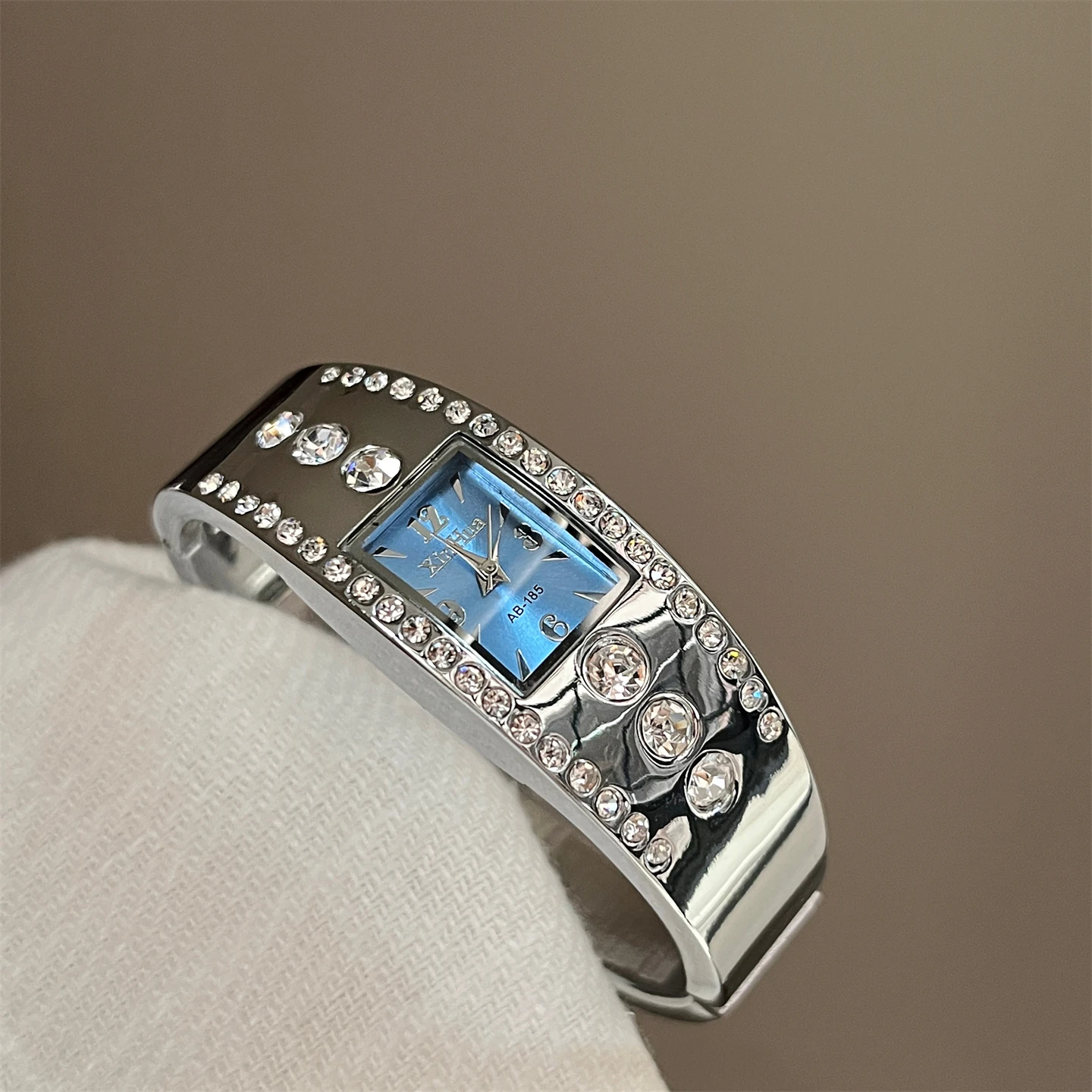 

Blue bracelet watch for women simple and antique style light luxury watch female gift high-end watch high-quality luxury