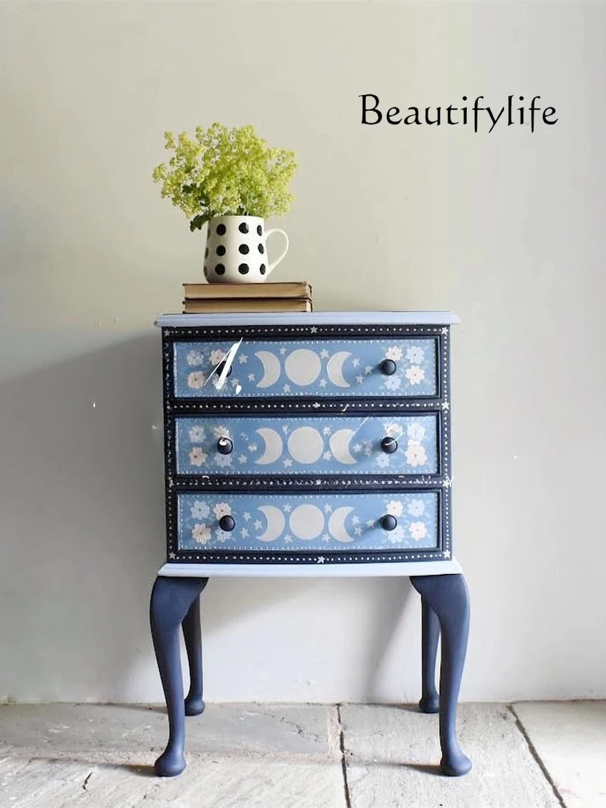 

French retro solid wood painted bedside American home bedroom storage bedside cabinet high-end furniture customization