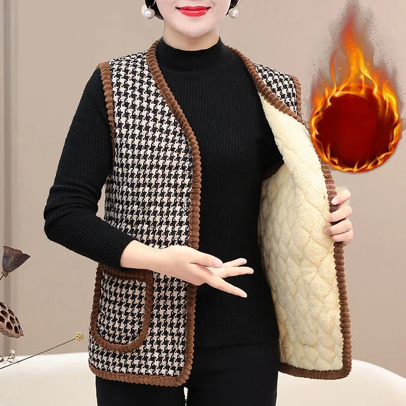 Vrouwen van middelbare leeftijd Winter Prairie Chic Plus Fleece Dikker Afdrukken V-hals Mouwloos Comfortabel Thermisch Casual Onderlaags Vest