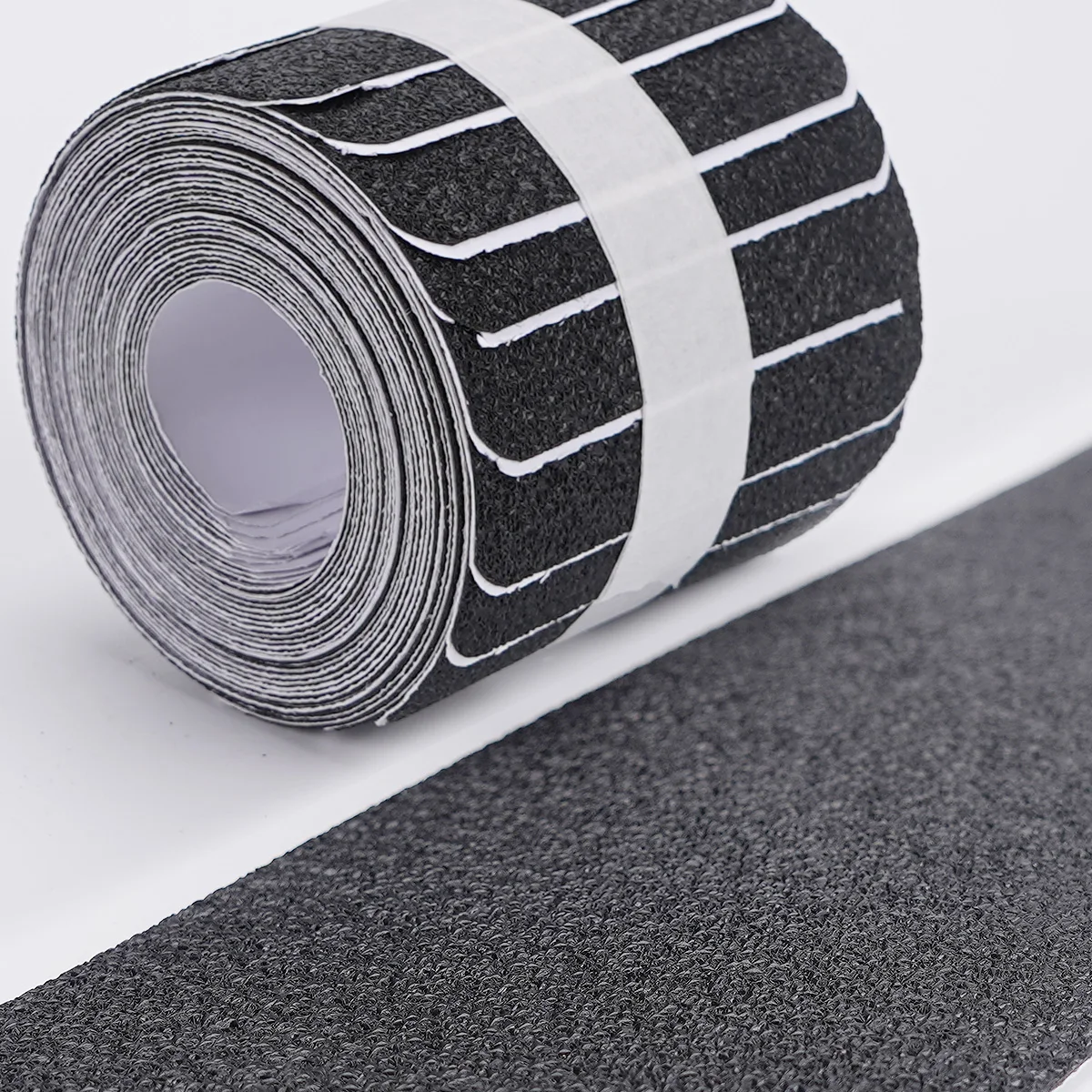 Heavy Duty Anti Slip Tape for Stairs Grip Tape Use on Walkways Stairs Ramps and Decks Indoor/Outdoor Anti-Slip Stickers