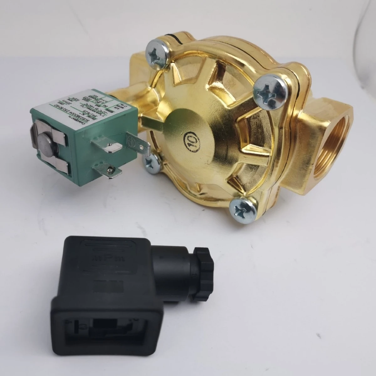 2-Position 2-way 3/4 inch brass 238 series solenoid valve