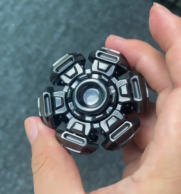 Used EDC Ancient Iron T-Max Zirconium Black Polishing Stress Relief Toy Haptic Spinner Fingertip Gyroscope Decompression Toys