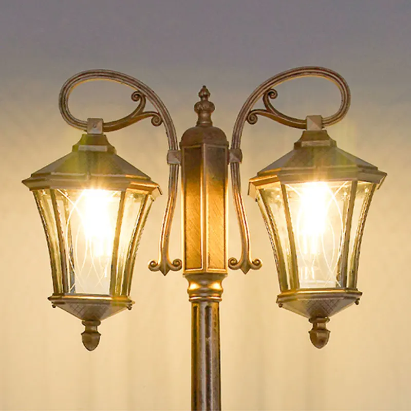 Lampioni per esterni lampade da strada da cortile impermeabili in stile europeo Retro comunità Dual Household High Pole Garden