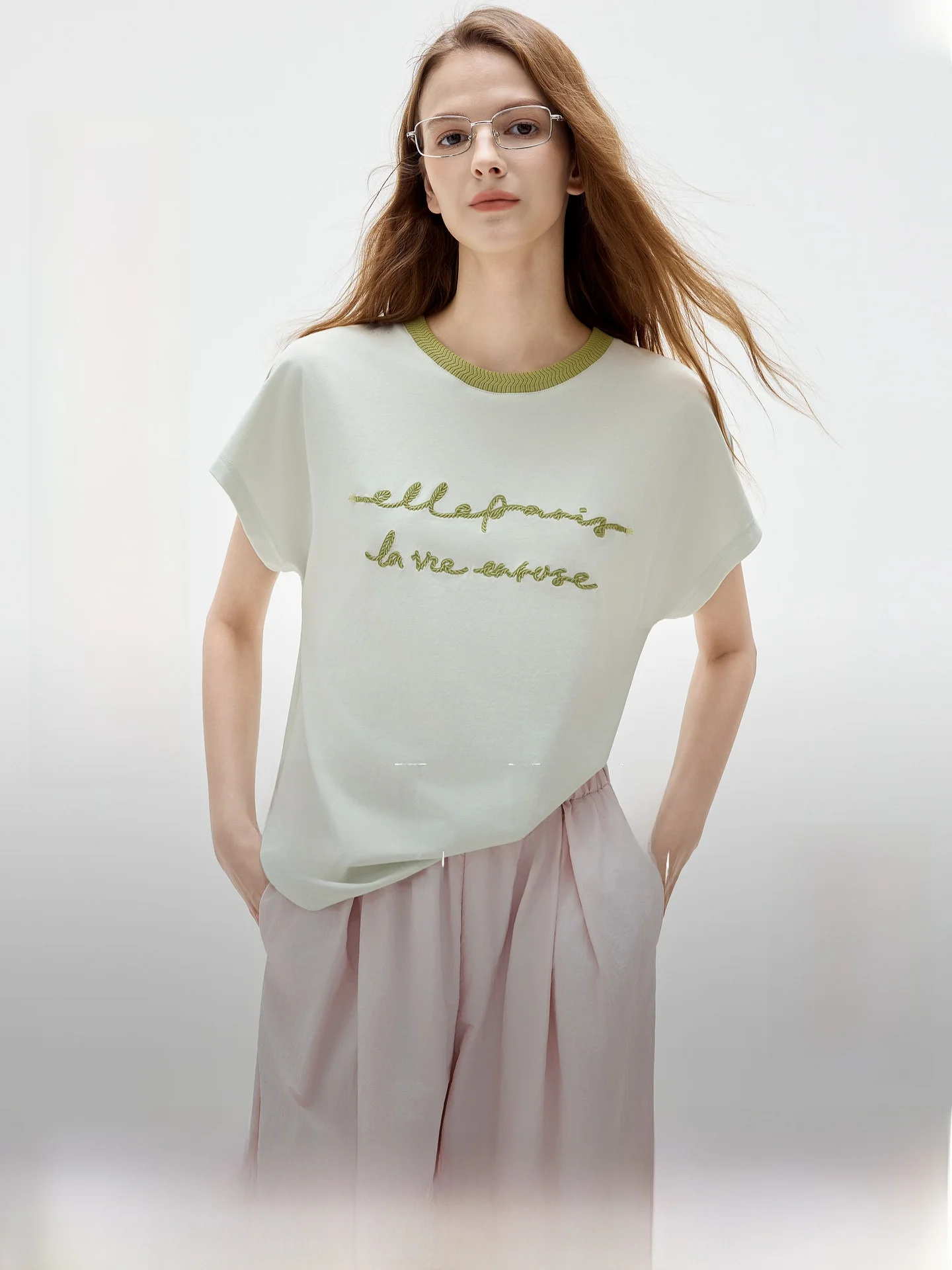 Elle Retro Color Block Embroidered Letter round Neck Short Sleeve Women's T-Shirt Summer New Style High End Unique Top