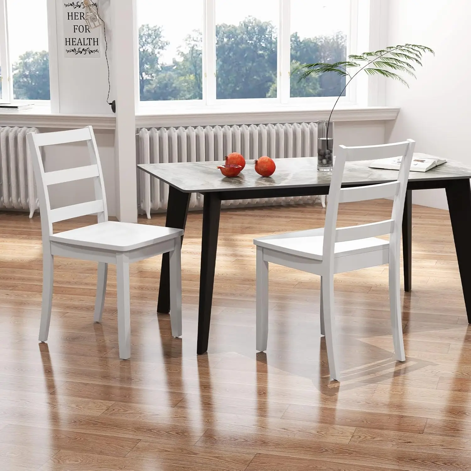 Lot de 2 chaises de salle à manger en bois blanc avec pieds en bois de caoutchouc massif, repose-pieds coordonnants, Max L