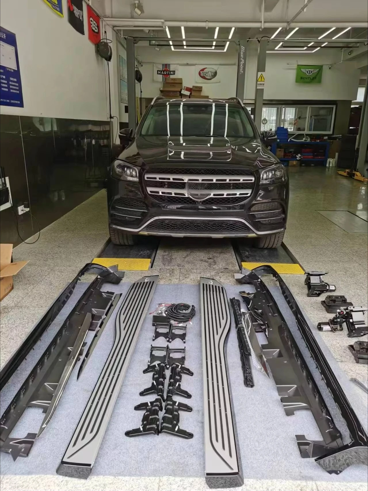 High Quality Running Board Gls Upgrade to  Electric Pedal Side Steps for Benz 450 480 600