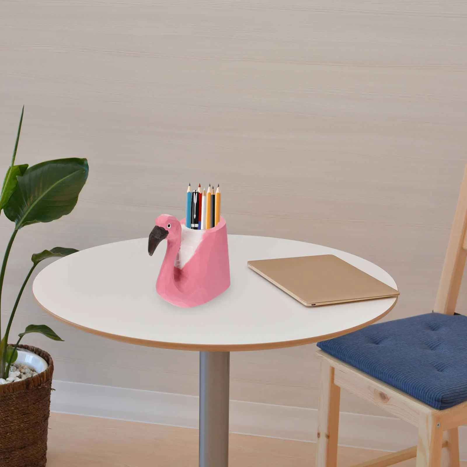 

1Pcs Carved Pen Stand Unique Animal Shape Wooden Desk Organizer Pencil Holder Crane Decor Wood Pen Holder Wooden Pencil Stand