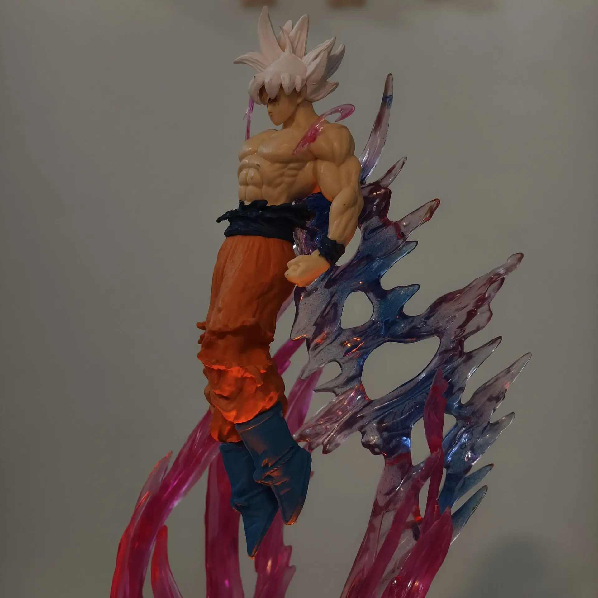 2025 Popular nuevo estilo libre habilidad extrema-Wukong hecho a mano modelo de juego de moda decoración de escritorio ornamento AZ regalo periferia