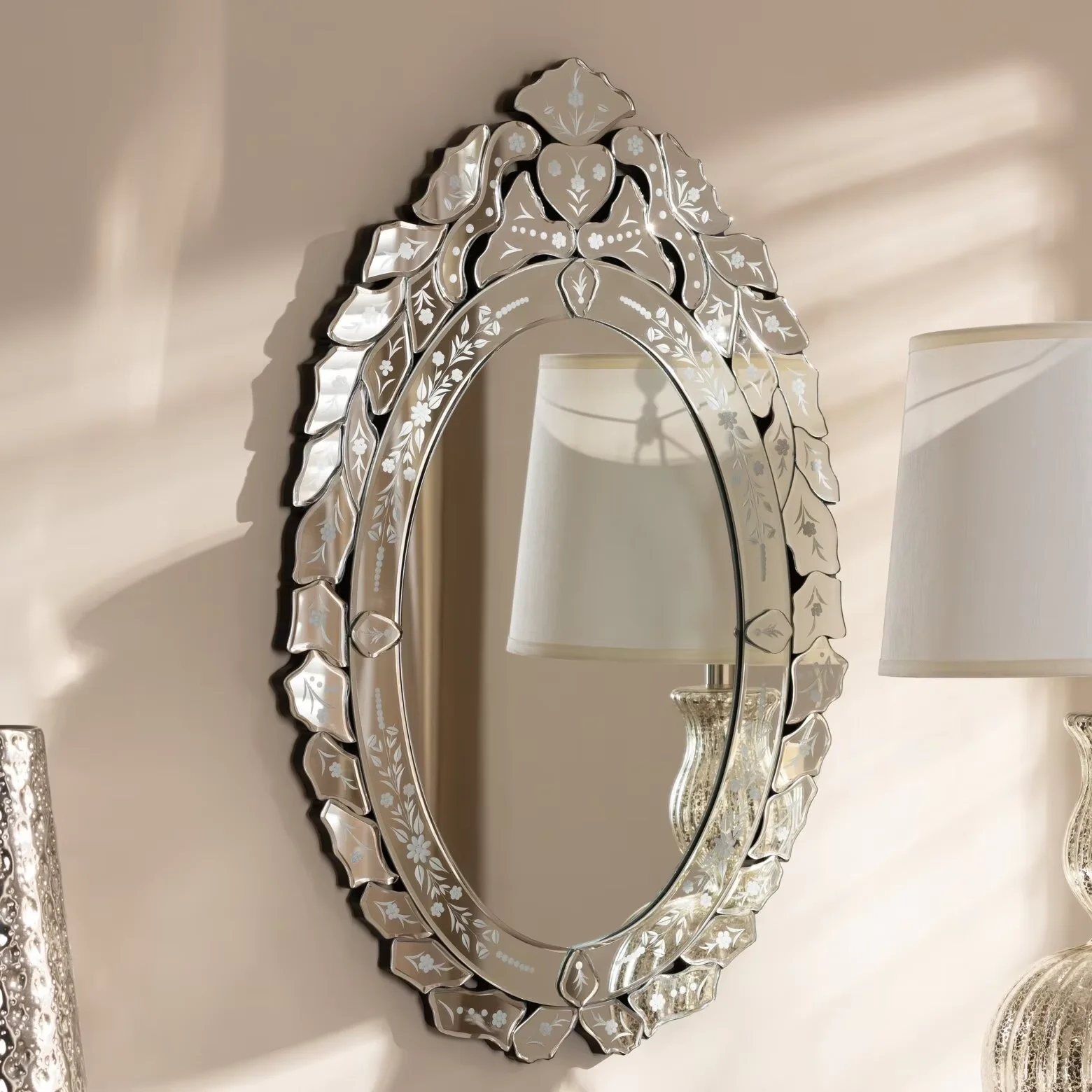 Espelhos de parede de vidro e madeira feitos à mão estilo Art Déco com recurso fácil de limpar Preço de fábrica barato para decoração de casa ou hotel