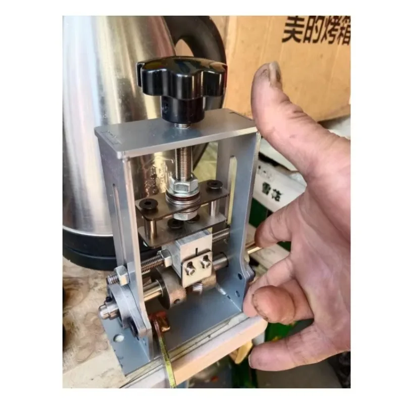 آلة تجريد قطع أسلاك الكابلات متعددة النواة آلة تجريد الأسلاك آلة تجريد الأسلاك كوبر #2