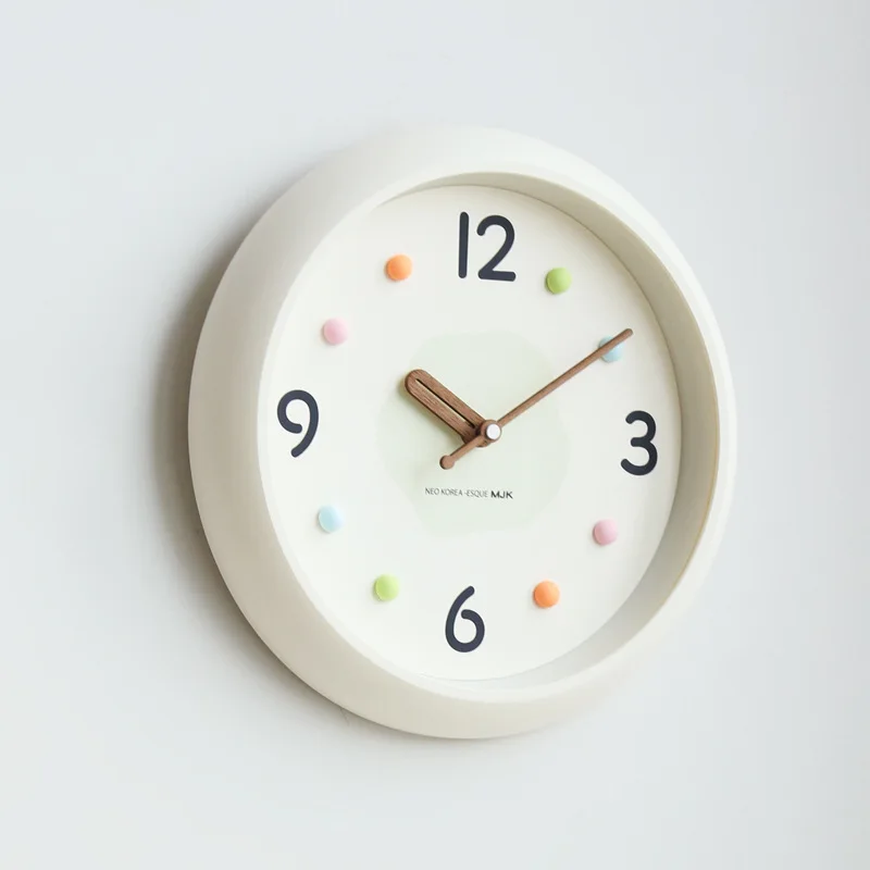 Cute Creamy Style Wall Clock, Creative Home Decor Timepiece, Minimalist Wall Clock for Living Room and Bedroom Unique New Design