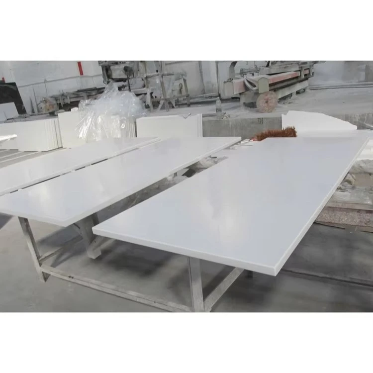 جزيرة المطبخ المصنوعة من حجر الكوارتز الاصطناعي ناعمة وسهلة التنظيف لسطح المكتب