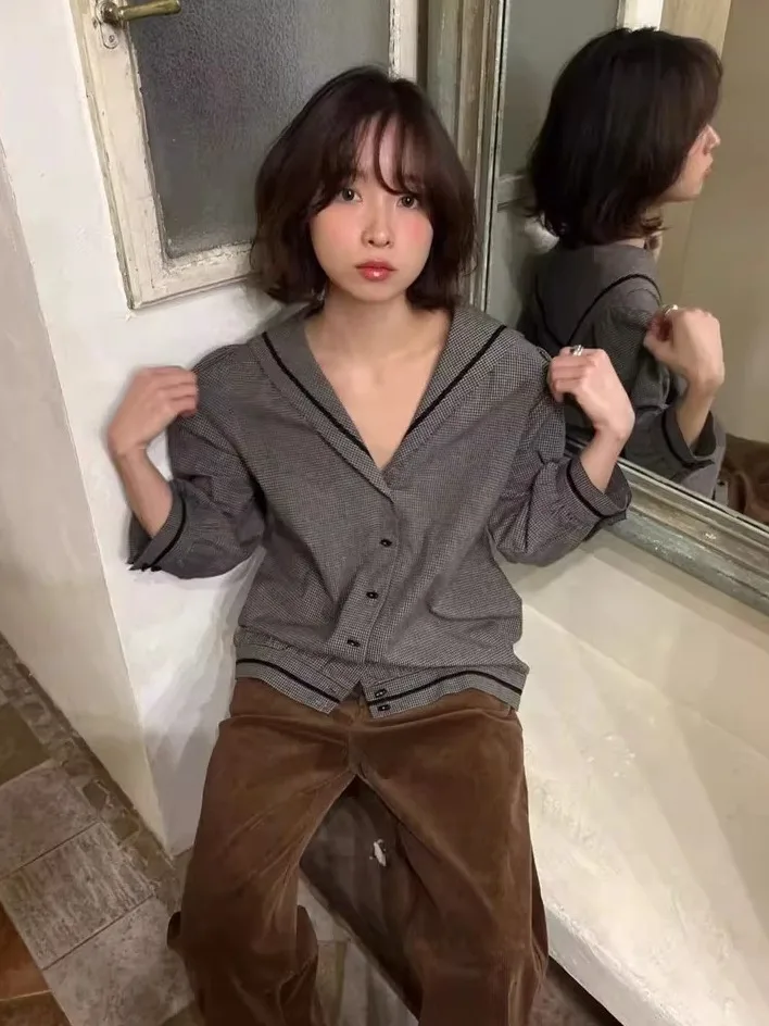 

Retro Navy Collar irt Women's Plaid Single Button Sve Cotton Warm Breathable Loose Fit Seven Sve Long irt