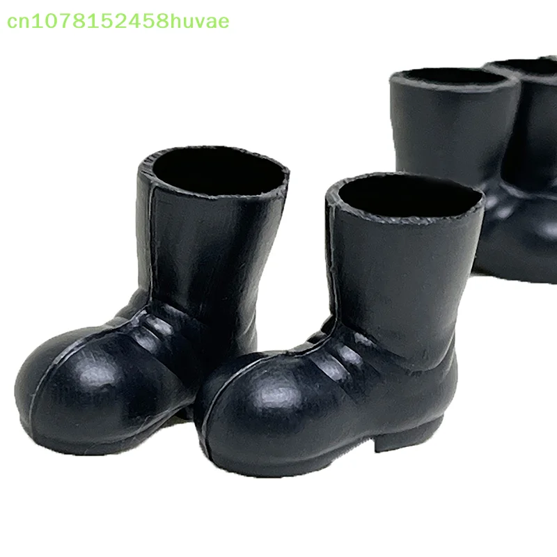 1 Pair 1:12 Dollhouse Miniature Santa Claus Shoes Black Christmas Boots Rain Boots Kids Pretend Play Toy Doll House Accessories