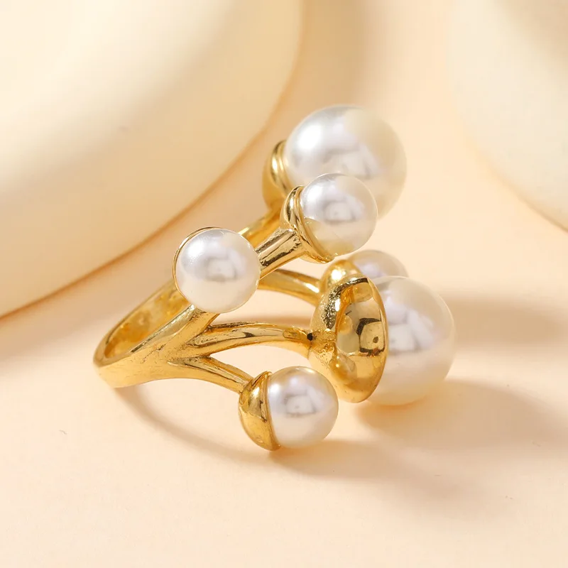 High End Luxury Stainless Steel Ring For Women, Exquisite Six Pearl Ring With Opening Design, Party Jewelry Gift Giveaway