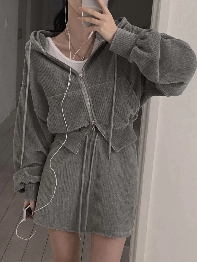 

Fall Vintage Hooded Corduroy Jacket Women's Short Top Half Skirt Fashionable Two-Piece Set Small Size Ladies Retro Outfit