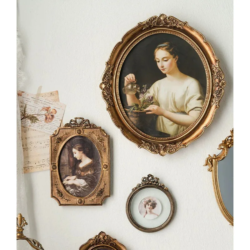 

Luxury European Design Retro Resin Photo Frame Vintage Hand Crafted Resin Picture Frame Tabletop Wall Display Resin Frame