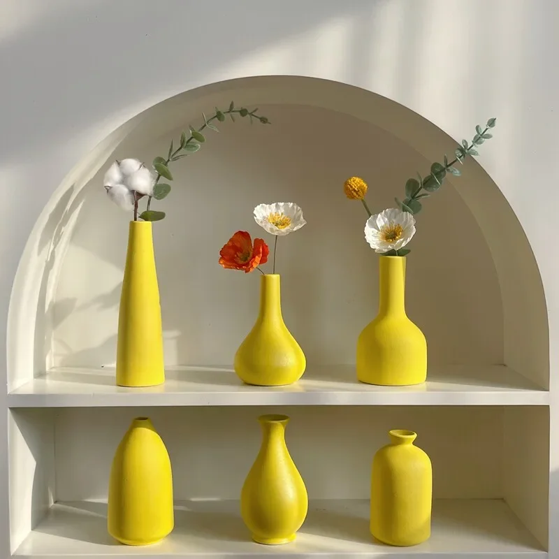 Ins Style Nordic Yellow Matte Ceramic Vase for Dried Flowers, Decorative Ornament for TV Cabinet, Living Room & Tabletop
