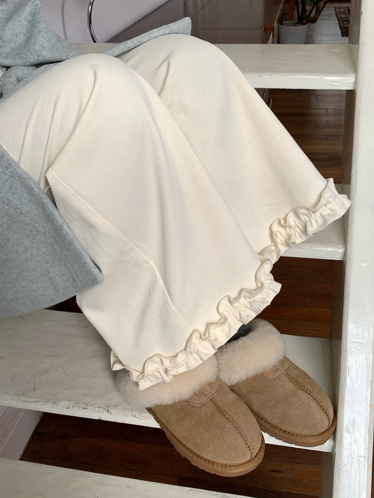 

Hey an Nai Nai Casual Loose Elastic Waist Pants Women's 2025 New Sle Floral Lace Trim Straight Leg Wide Leg Long Trousers