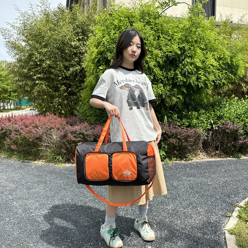 حقيبة سفر جديدة قابلة للطي للجنسين حقيبة يد ذات سعة كبيرة خفيفة الوزن متعددة الوظائف حقيبة تخزين للرياضات الخارجية والمشي لمسافات طويلة