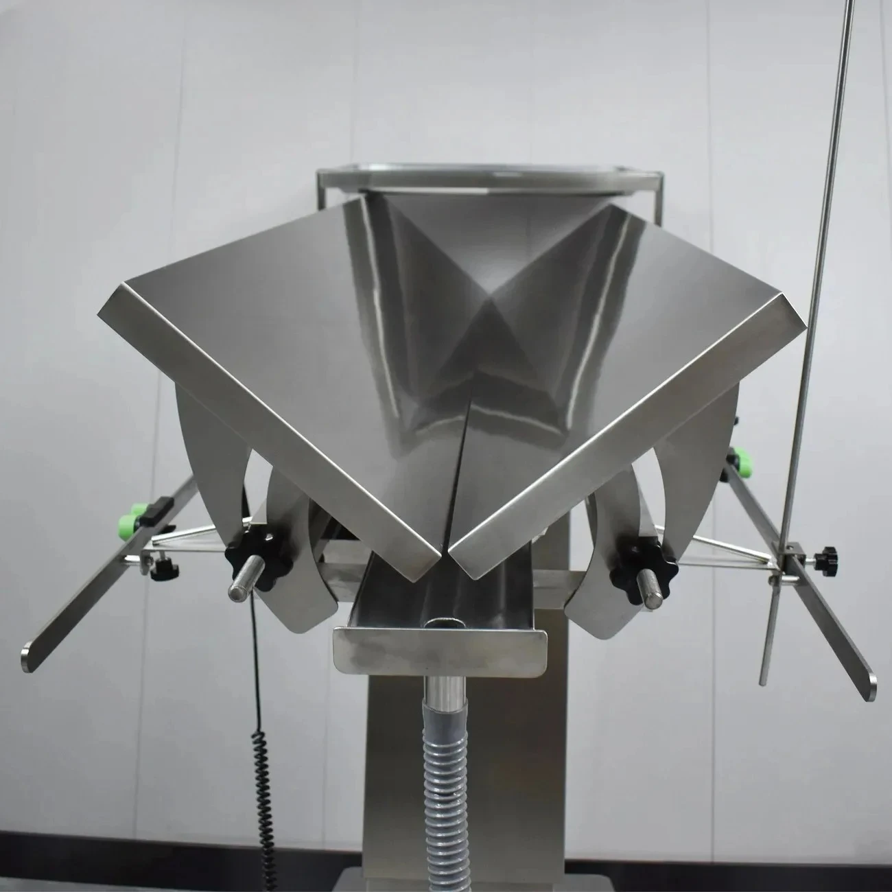 Экономичный многофункциональный ветеринарный электрический подъемник с термостатическим V-образным управлением для домашних животных