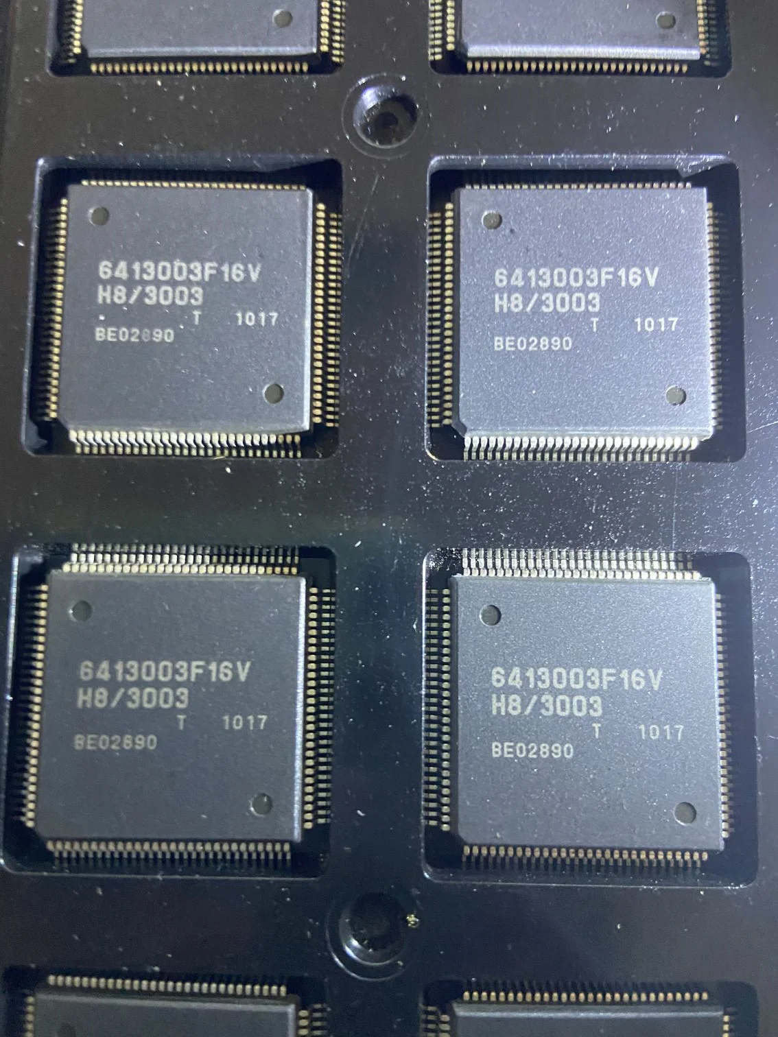 2/PCS الكثير HD6413003F16V 6413003F16V QFP112 100% جديد الأصلي