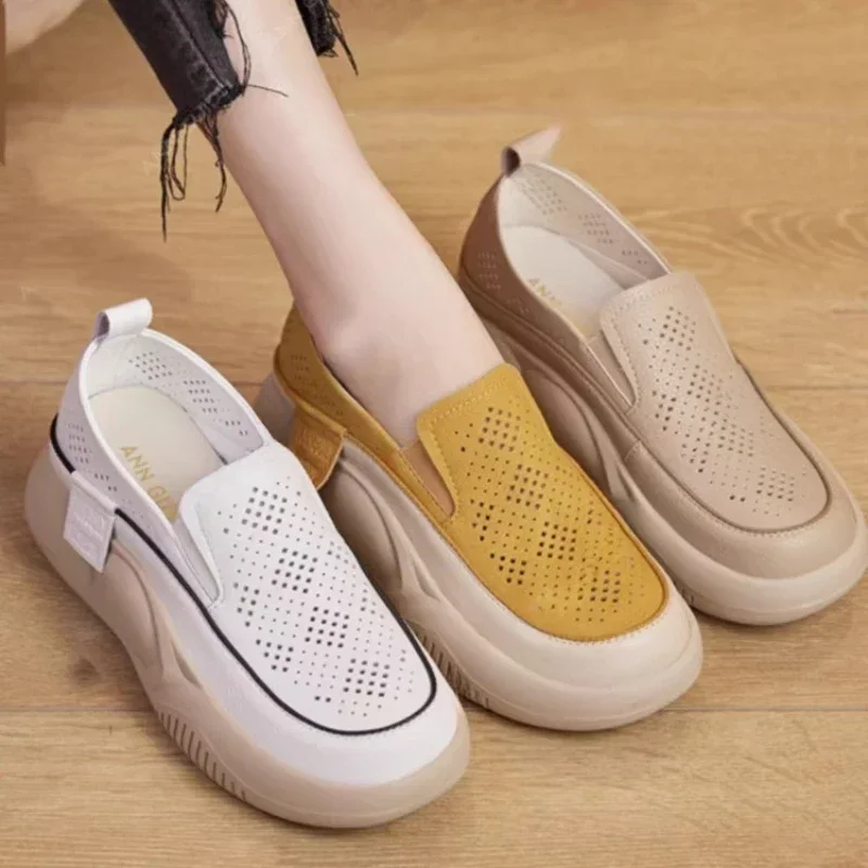 Round Toe Fitting Single Shoe and Soft Sole 2025 New Summer Thick Sole Small White Shoes for Women Female Hollow Out Loafers