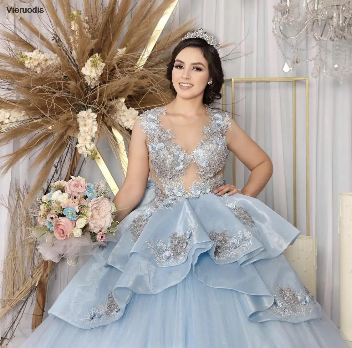 فساتين Quinceanera باللون الأزرق الفاتح 2021 الحلو 15 سنة ثوب حفلة شفافة الوهم الخلفي القوس عقدة الساتان المرأة رداء حفلات أعياد الميلاد طويلة