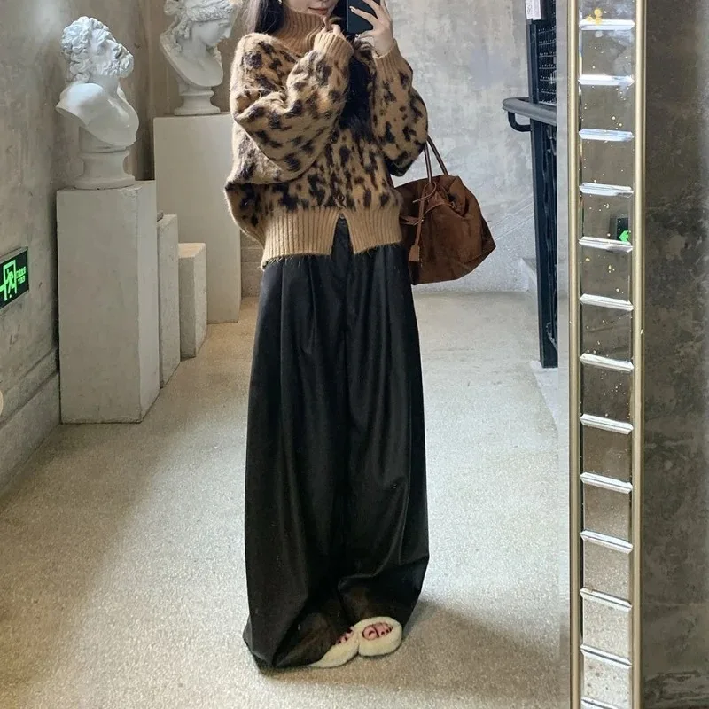 

2025 Autumn/Winter New High-End Leopard Print Long-Sleeve Knitted Cardigan Unique and Beautiful Women's Sweater Jacket