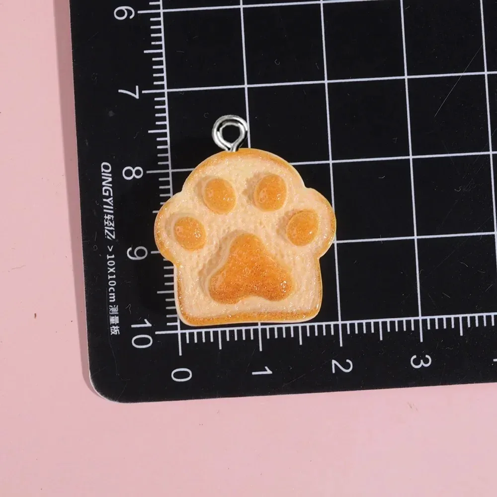 10Pcs Cute Animal Toast Resin Charms Heart Bear Cat Paw Shaped Bread Pendants For DIY Earrings Necklaces Keychain Jewelry