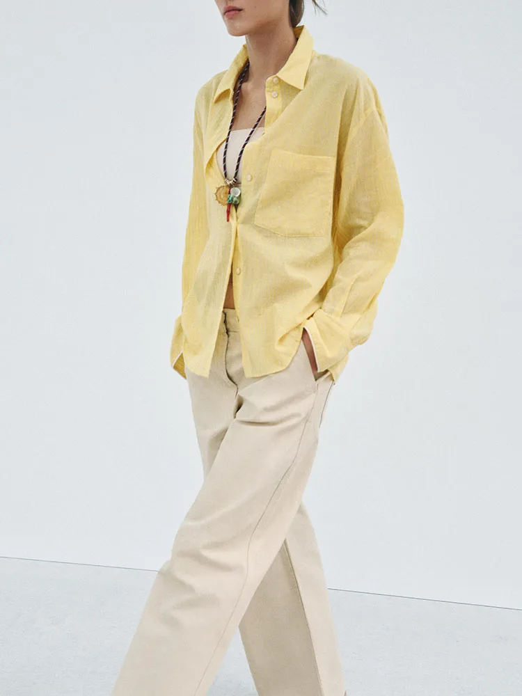 قميص مريح غير رسمي مخطط بأكمام طويلة للنساء وصل حديثًا للربيع وحاشية مطوية ونمط موضة للسيدات